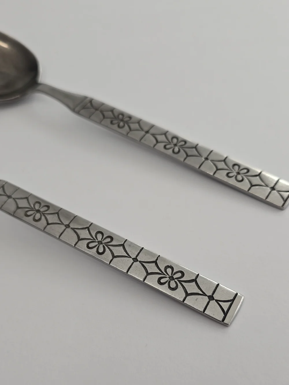 Vintage MCM Oneida Northland Stainless Set Of 2 Impulse Serving Spoons 8